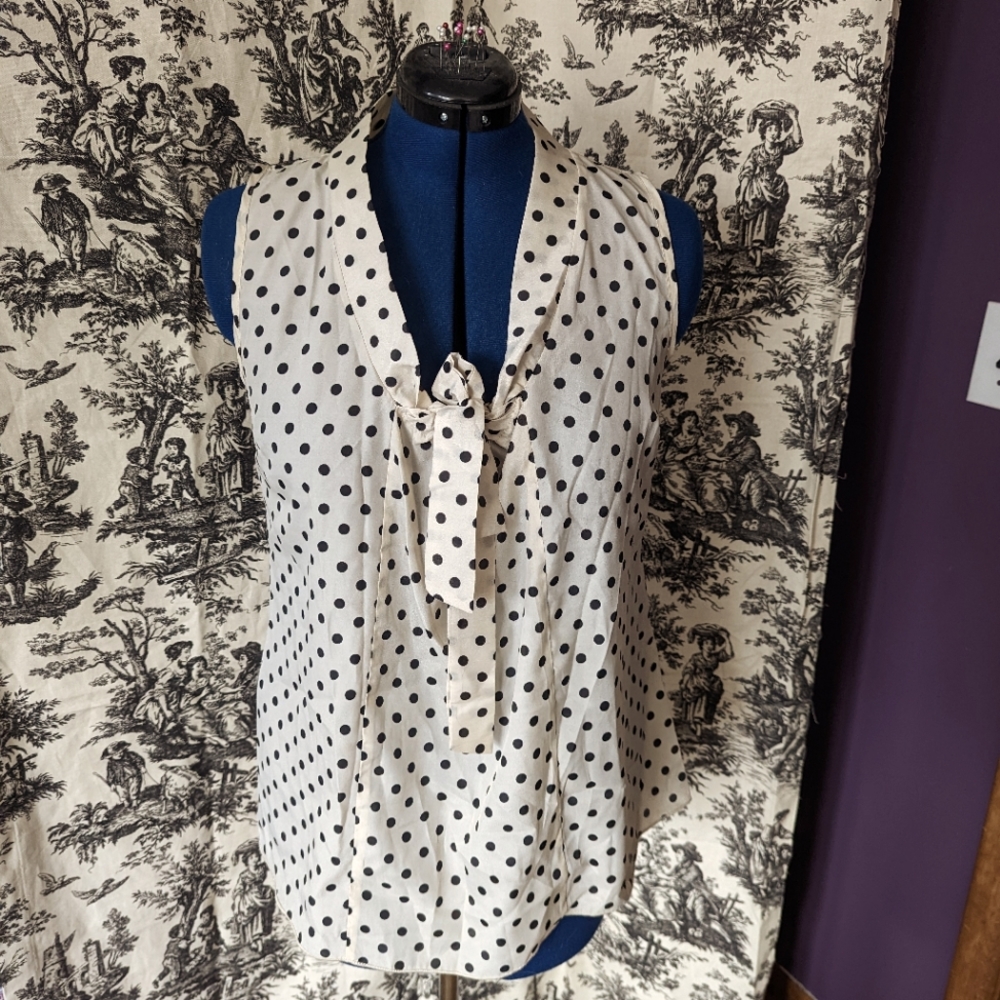 Poema blk&cream polkadot top sz L